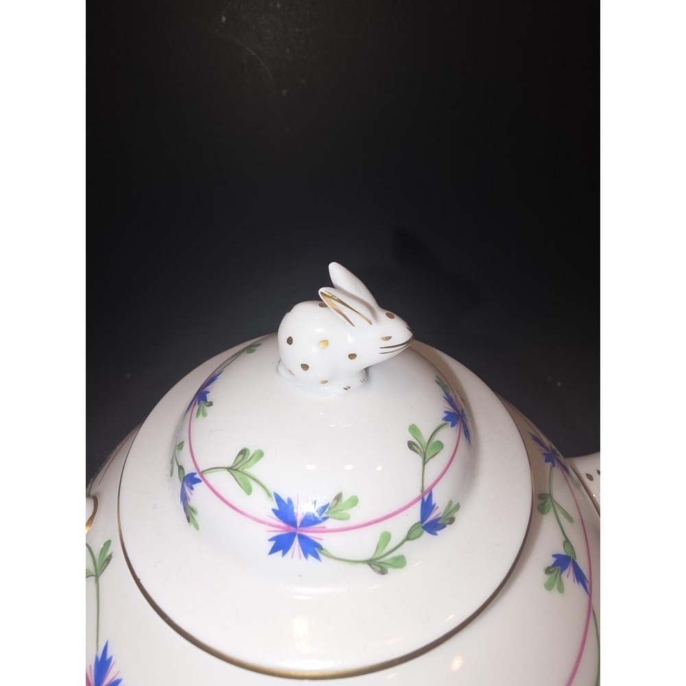 Herend Hungary Blue Garland Teapot 3404 PBG Rabbit Finial MINT 1994 - Picture 3 of 13